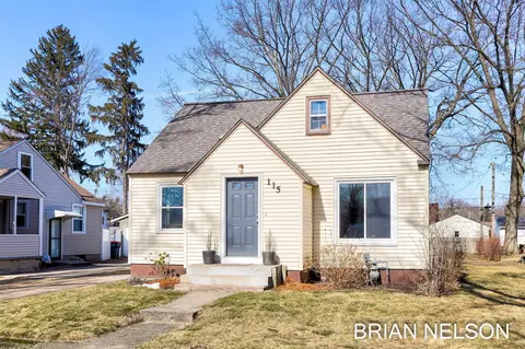 115 E 34th, Holland, MI 49423