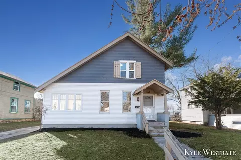 62 Caledonia, Grand Rapids, MI 49505