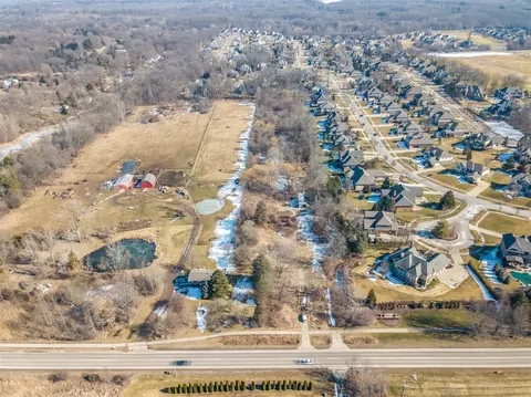 7390 Clintonville, Clarkston, MI 48348