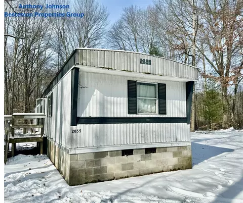2855 3rd, White Cloud, MI 49349