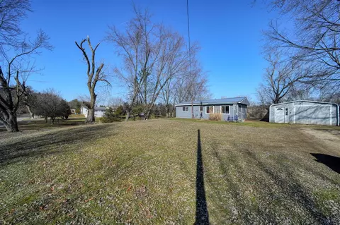 Exterior - 9555 Springport, Parma, MI 49269 photo 2 of 22