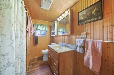 Bath - 9555 Springport, Parma, MI 49269 photo 1 of 1