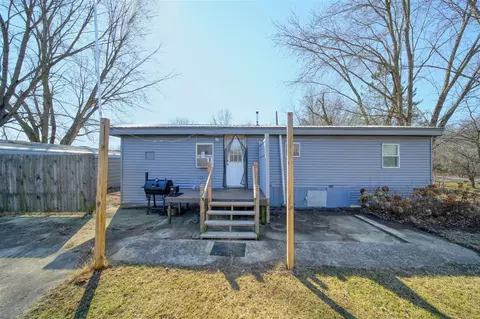 Exterior - 9555 Springport, Parma, MI 49269 photo 4 of 22