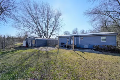 Exterior - 9555 Springport, Parma, MI 49269 photo 7 of 22