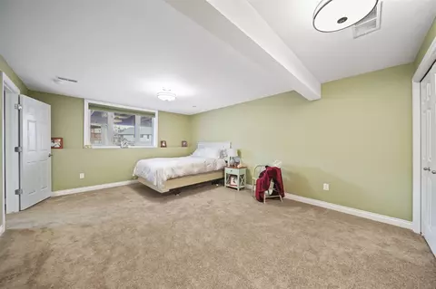 Bedroom - 1030 Ridgeview, Tecumseh, MI 49286 photo 7 of 7