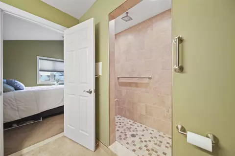 Bath - 1030 Ridgeview, Tecumseh, MI 49286 photo 3 of 7