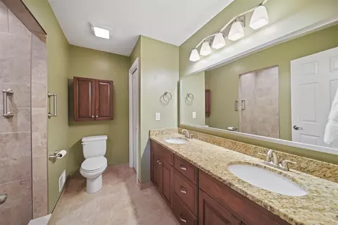 Bath - 1030 Ridgeview, Tecumseh, MI 49286 photo 2 of 7