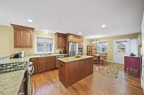 Kitchen - 1030 Ridgeview, Tecumseh, MI 49286 photo 2 of 4