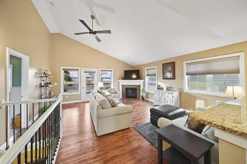 Living - 1030 Ridgeview, Tecumseh, MI 49286 photo 1 of 9