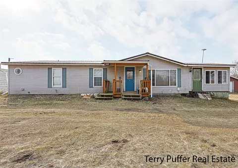14085 W Howard City Edmore, Howard City, MI 49329