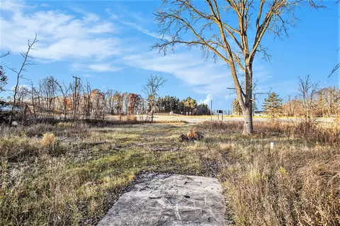503 S M 43, Hastings, MI 49058