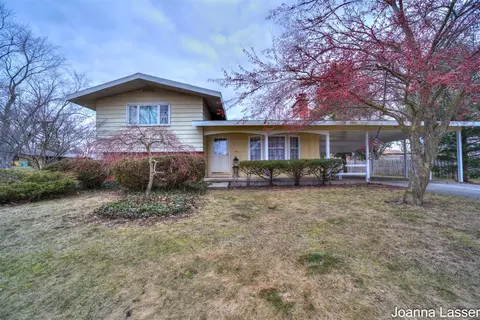 521 Chippewa, Fremont, MI 49412