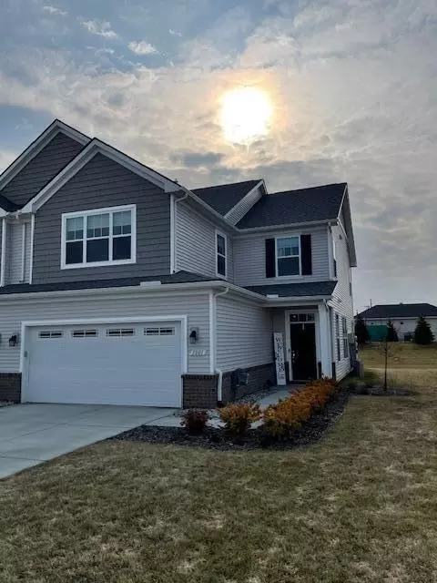 1001 Saltsprings, Saline, MI 48176