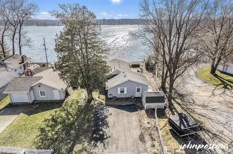 6745 Golf, Saranac, MI 48881