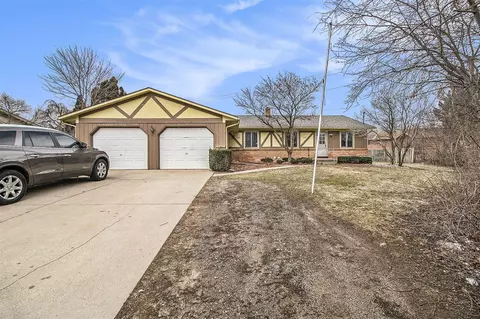 2025-27 Andrew, Kentwood, MI 49508