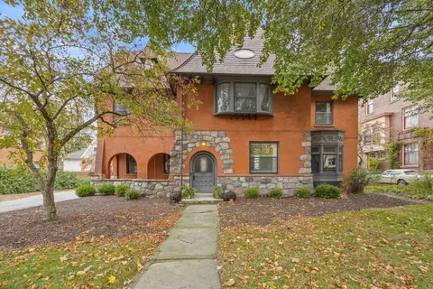 233 College, Grand Rapids, MI 49503