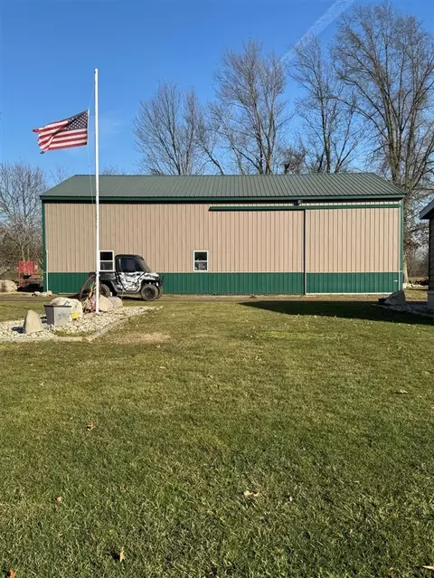 10155 Teasdale Lk, Constantine, MI 49042