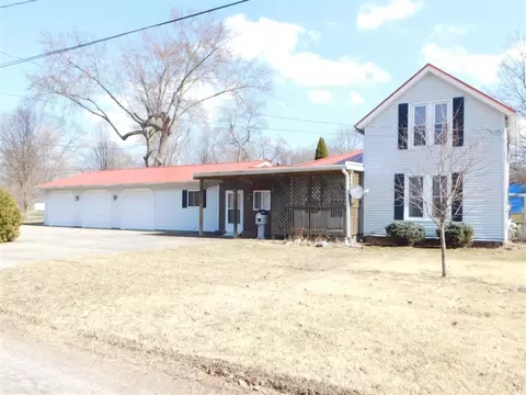 205 Clinton, Dowagiac, MI 49047