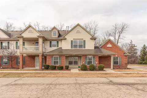 9237 Natureview, Ypsilanti, MI 48197