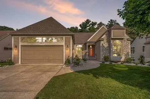 4311 E Gln, Norton Shores, MI 49441