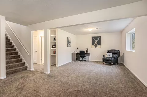 Living - 160 River Pne, Lowell, MI 49331 photo 6 of 6