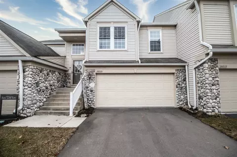 26824 Kirkway, Woodhaven, MI 48183