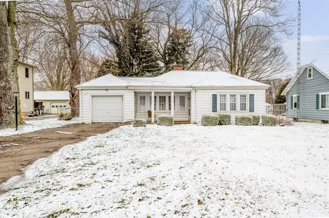 7639 Red Arrow, Watervliet, MI 49098