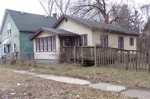 328 E Dl, Muskegon, MI 49442