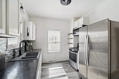 Kitchen - 939 S Gorham, Jackson, MI 49203 photo 3 of 5