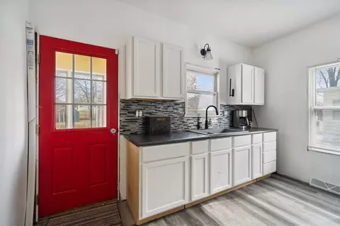 Kitchen - 939 S Gorham, Jackson, MI 49203 photo 1 of 5