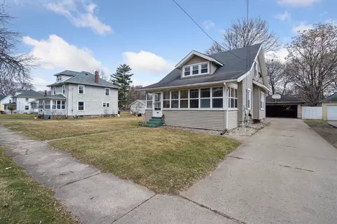 Exterior - 939 S Gorham, Jackson, MI 49203 photo 2 of 14