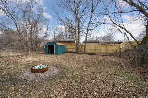 Exterior - 939 S Gorham, Jackson, MI 49203 photo 11 of 14