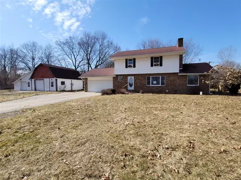 17031 Lovers, Three Rivers, MI 49093
