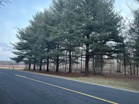 1745 66th, Fennville, MI 49408