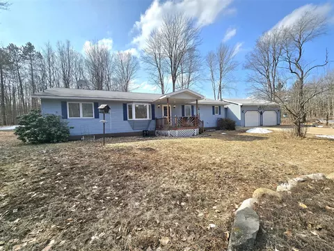 3236 S 31, Cadillac, MI 49601