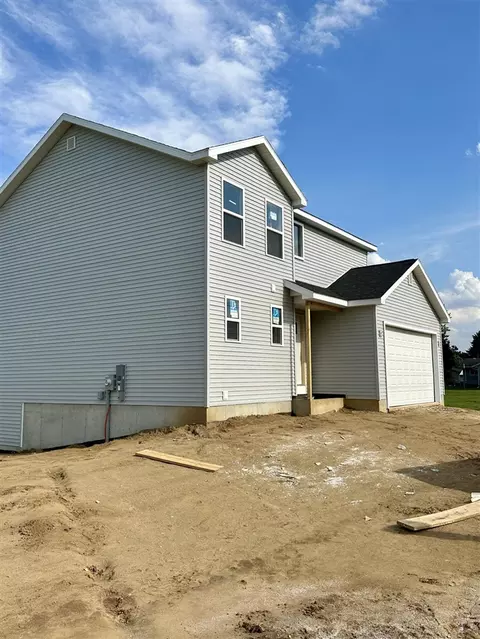 6527 S Occidental, Tecumseh, MI 49286 photo 2