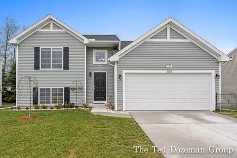 1226 Jayberry, Holland, MI 49424