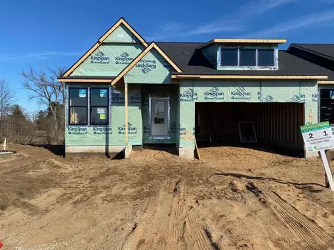14181 Phoenix, Holland, MI 49424