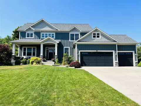 48 Meadows, Norton Shores, MI 49444