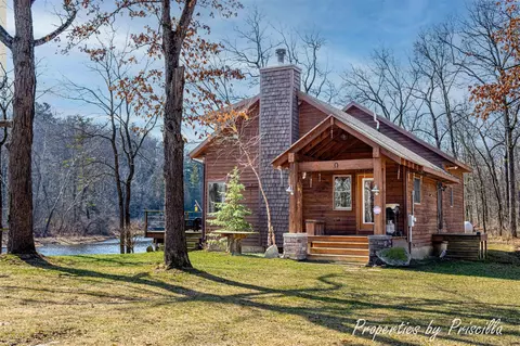 2992 E Upper Fld, Newaygo, MI 49337