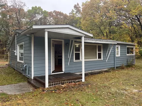 820 Wall, Manistee, MI 49660