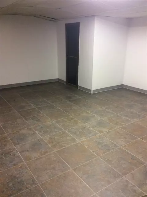 2527 Mccain, Jackson, MI 49203 photo 14