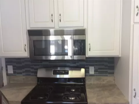 2527 Mccain, Jackson, MI 49203 photo 7