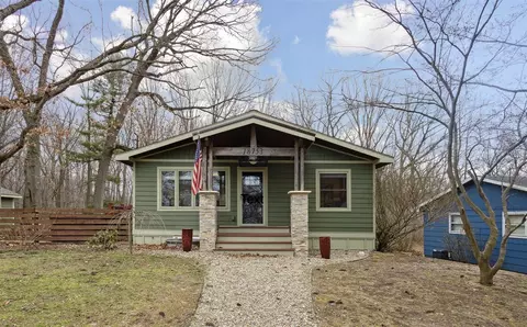 18753 Parkview, New Buffalo, MI 49117