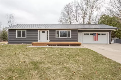 7015 Jones, Jackson, MI 49201