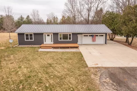 7015 Jones, Jackson, MI 49201 photo 2