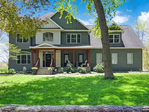 6349 Lakewood Pointe, Coloma, MI 49038