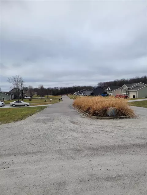 V/l Lot 18 Greenbriar, Lowell, MI 49331 photo 2