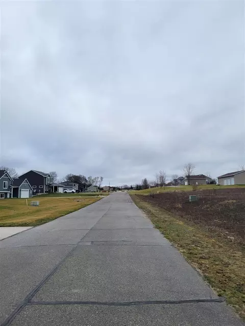 V/l Lot 18 Greenbriar, Lowell, MI 49331 photo 4