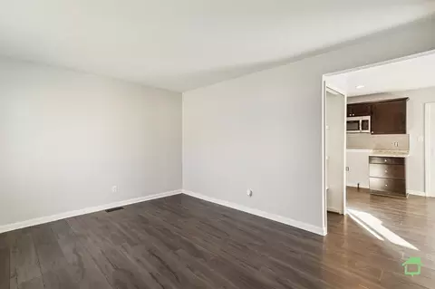 5862 Essex, Romulus, MI 48174 photo 5